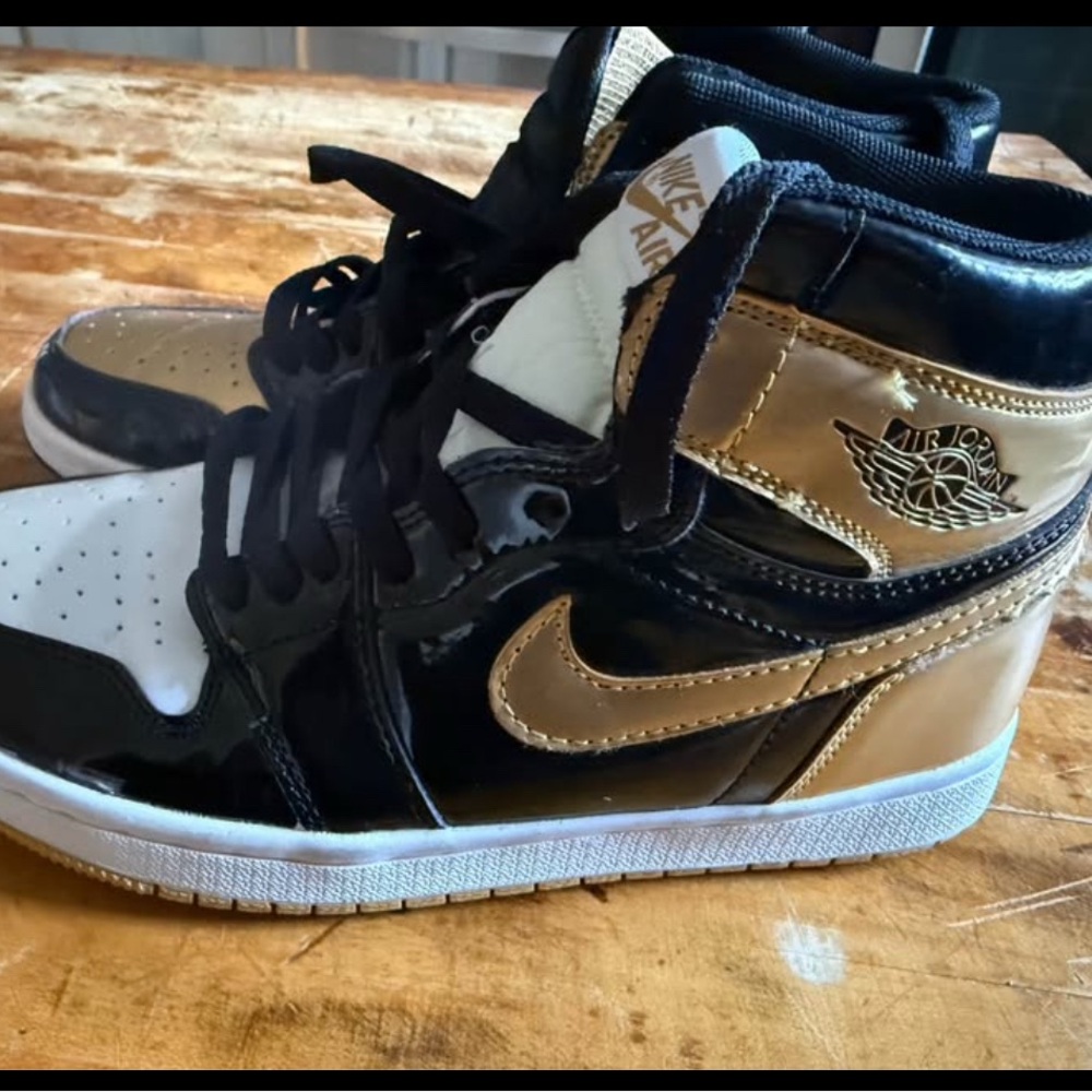 Nike Black and Gold Athletic Shoes
